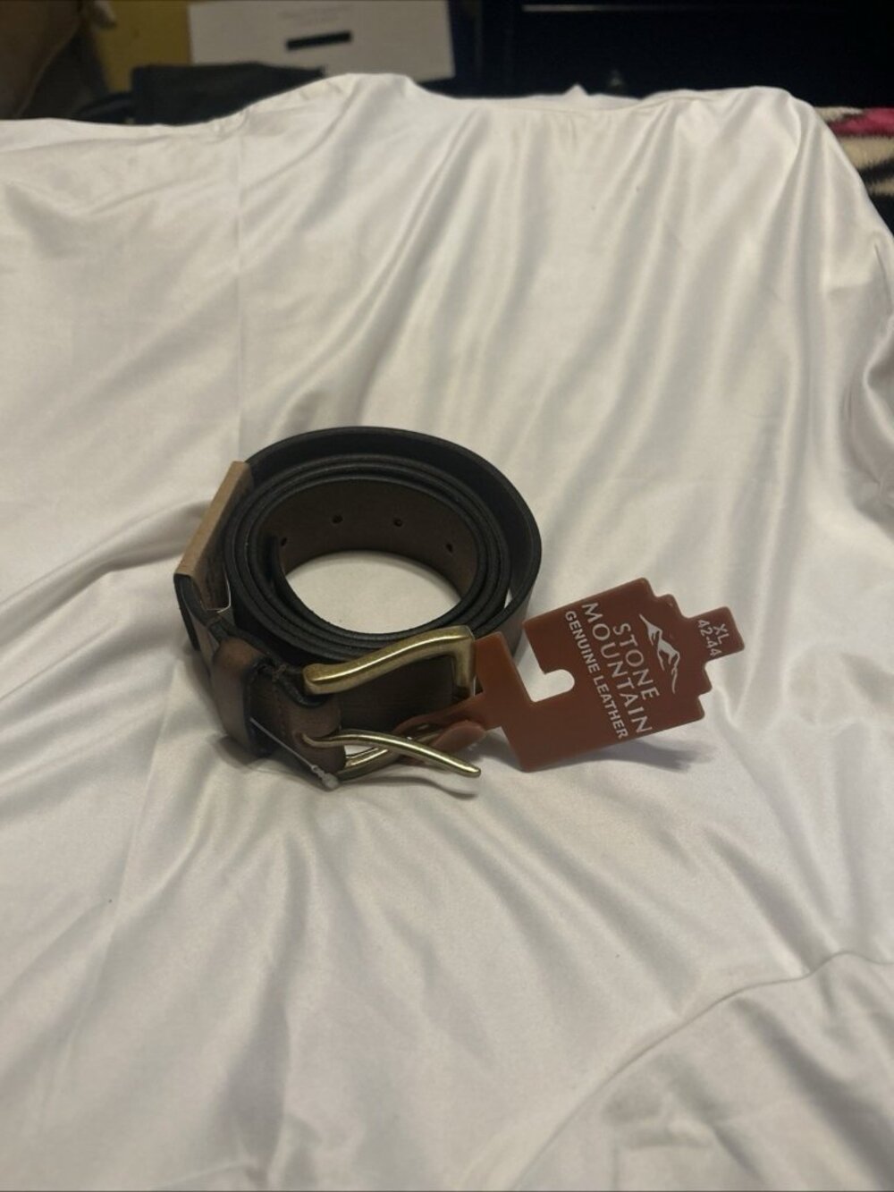 Stone Mountain Men Genuine Top Grain Leather Belt Size Small 30-32 Brown Solid